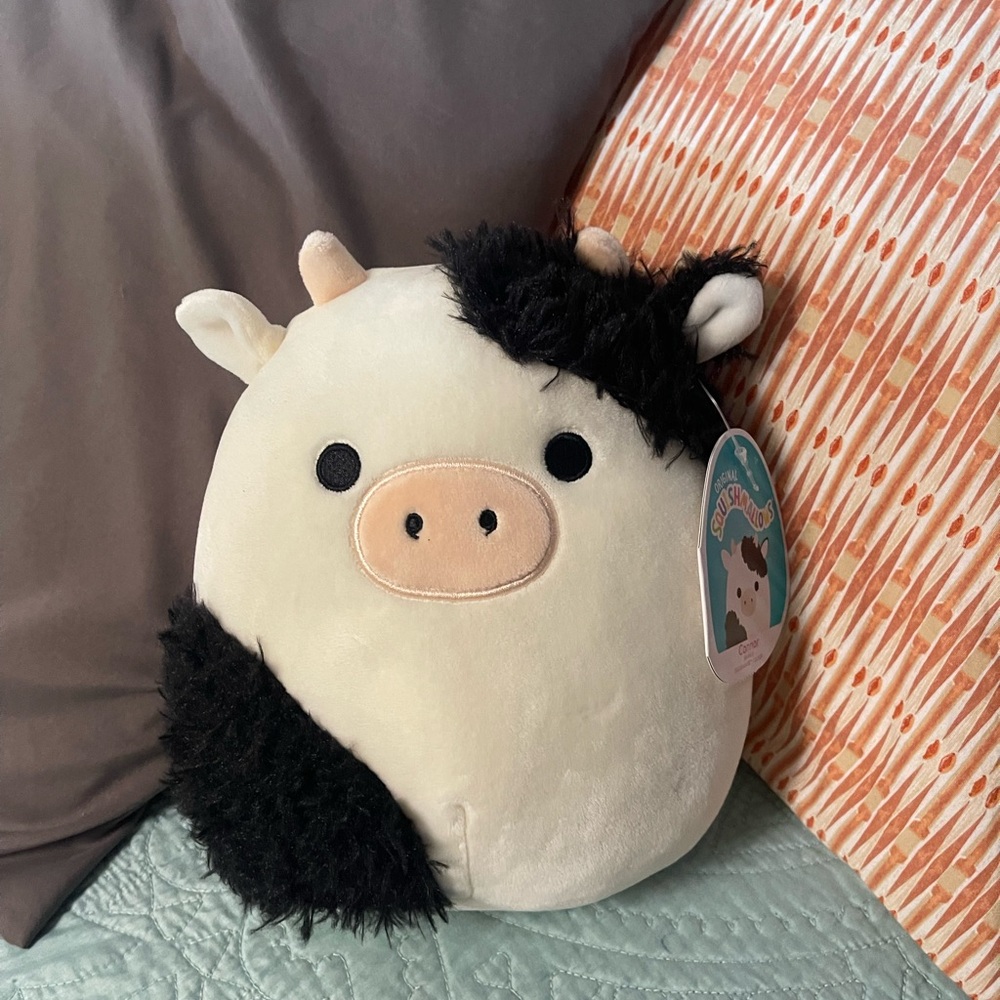 Squishmallows Conner the Cow Cream Plush Toy